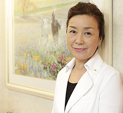 �X�^�b�t�Љ�