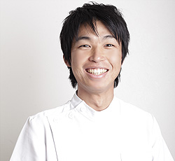 �X�^�b�t�Љ�